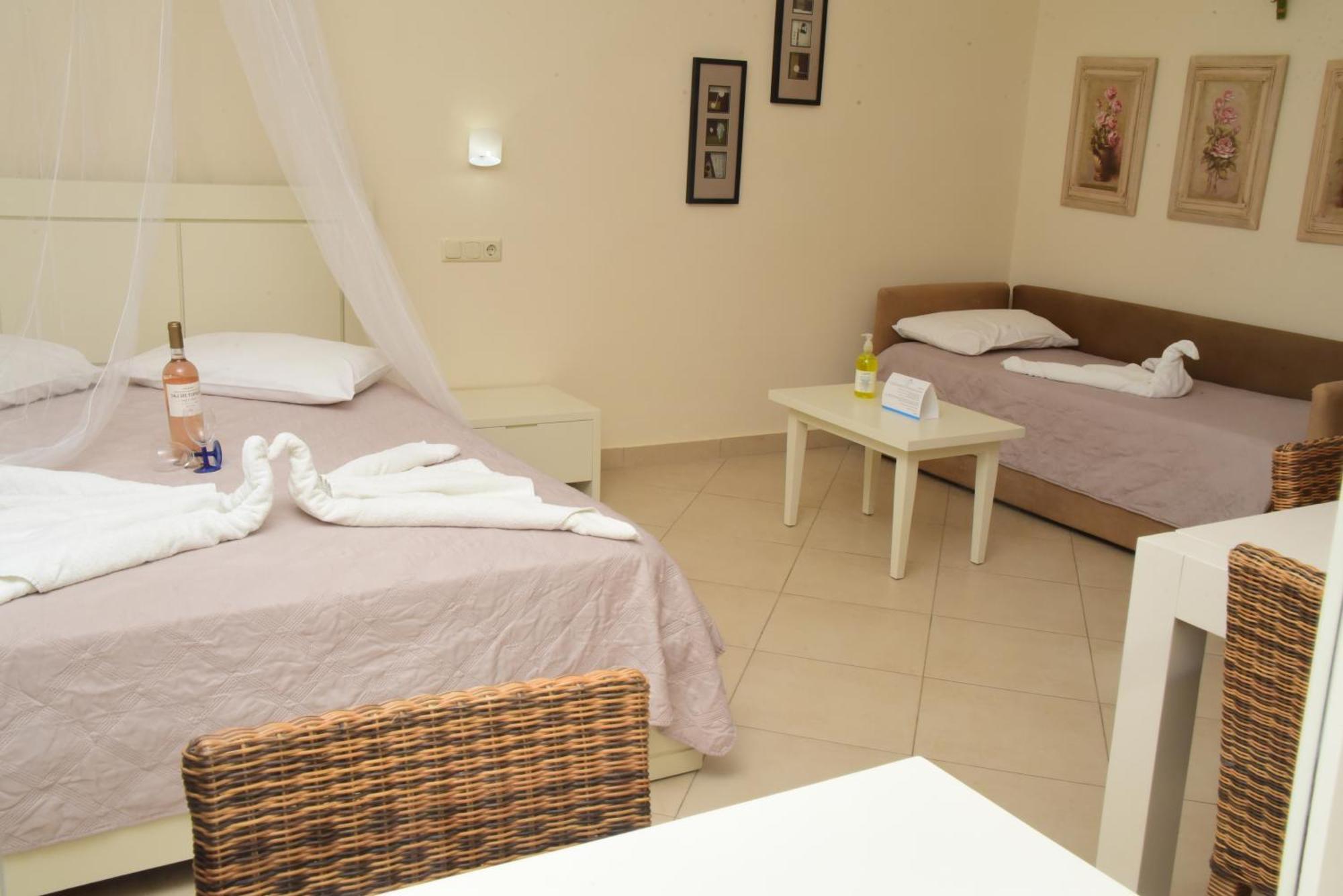 Margaritari Hotel Agia Anna  Exterior photo
